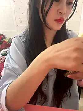 Lissa xinh09 online show from 11-15-25, 06:50