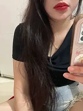 Lissa xinh09 online show from 12-04-25, 04:28