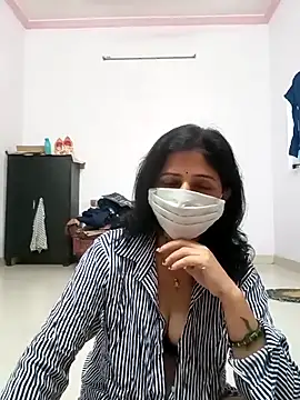 BITEXBABYlove online show from 11-04-25, 02:48