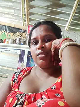 Snapshot of Hot-Show2 chatting on 09-29-25, 07:04 Hot-Show2 online show from 09-29-25, 07:04