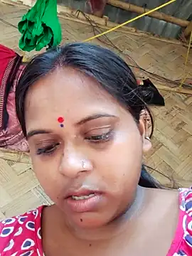 Snapshot of Hot-Show2 chatting on 10-20-25, 04:14 Hot-Show2 online show from 10-20-25, 04:14