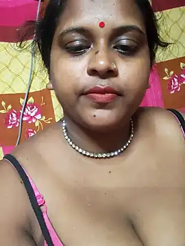 Snapshot of Hot-Show2 chatting on 09-10-25, 03:55 Hot-Show2 online show from 09-10-25, 03:55