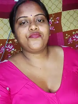 Hot-Show2 online show from 04-02-26, 07:42