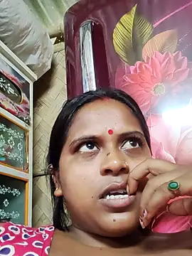 Snapshot of Hot-Show2 chatting on 10-08-25, 05:42 Hot-Show2 online show from 10-08-25, 05:42