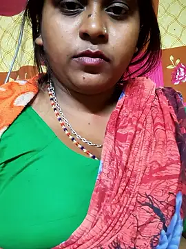 Hot-Show2 online show from 01-18-26, 01:36