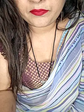 indian-hotmilfs online show from 02-11-26, 05:35