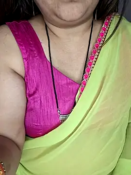 indian-hotmilfs online show from 01-15-26, 06:33
