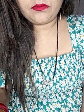 indian-hotmilfs online show from 02-06-26, 06:37