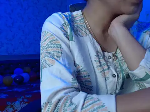 snow white123 online show from 01-05-26, 09:51