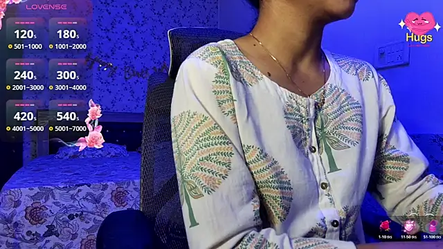 Snapshot of snow_white123 chatting on 02-25-26, 12:44 snow white123 online show from 02-25-26, 12:44