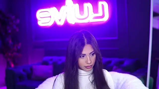 SiennaRuh online show from 11-06-25, 10:08