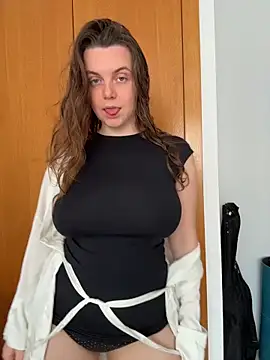 TenderLaGlamor online show from 03-11-26, 10:09