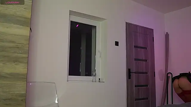 HeySiryy online show from 10-22-25, 04:06