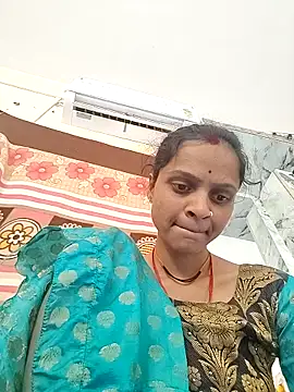 Snapshot of Sonam_dhakad chatting on 04-07-26, 06:48 Sonam dhakad online show from 04-07-26, 06:48