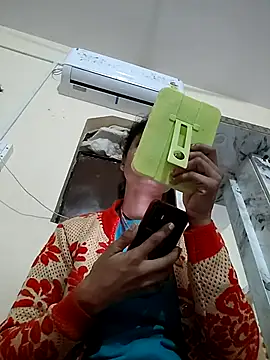 Snapshot of Sonam_dhakad chatting on 11-23-25, 11:04 Sonam dhakad online show from 11-23-25, 11:04