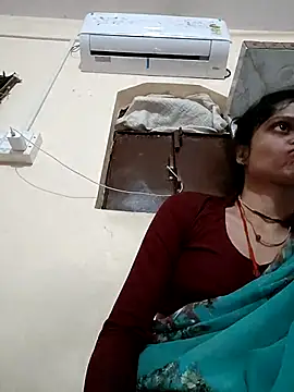 Snapshot of Sonam_dhakad chatting on 11-22-25, 01:54 Sonam dhakad online show from 11-22-25, 01:54