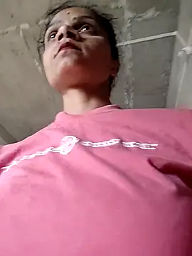 Snapshot of Sonam_dhakad chatting on 02-20-26, 06:26 Sonam dhakad online show from 02-20-26, 06:26