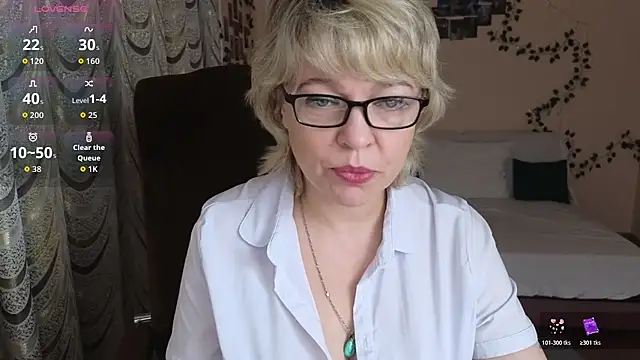 Rosette Pricky online show from 11-28-25, 01:11