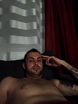 papichulo0099 online show from 11-03-25, 08:23