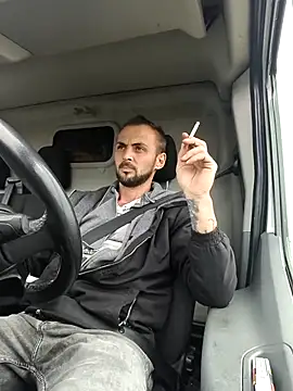 papichulo0099 online show from 10-02-25, 11:13