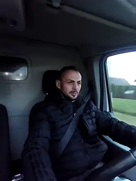 papichulo0099 online show from 11-25-25, 05:52