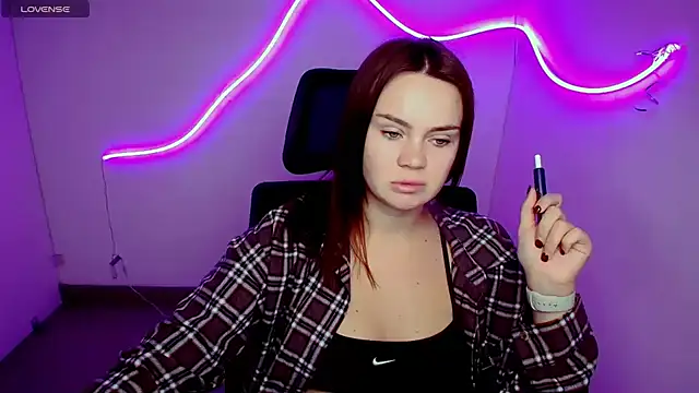 Snapshot of Bonny_Candy chatting on 09-15-25, 05:52 Bonny Candy online show from 09-15-25, 05:52