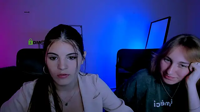 Snapshot of lizzie_boom chatting on 09-24-25, 12:55 lizzie boom online show from 09-24-25, 12:55