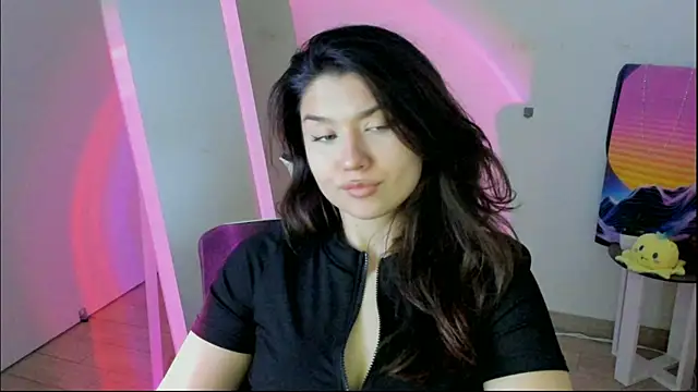 Sandra Curly online show from 12-15-25, 07:31