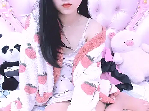 Snapshot of _ly__ chatting on 02-08-26, 01:47 ly online show from 02-08-26, 01:47