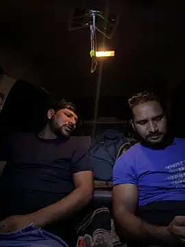 Snapshot of DeepakFucker01 chatting on 10-22-25, 04:28 DeepakFucker01 online show from 10-22-25, 04:28