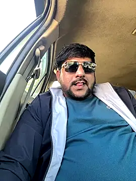 Snapshot of DeepakFucker01 chatting on 11-08-25, 05:11 DeepakFucker01 online show from 11-08-25, 05:11