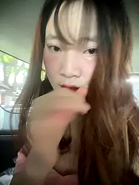 littleqiu online show from 09-13-25, 07:19