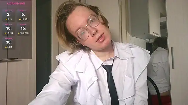 Amanda Butlerr online show from 02-05-26, 05:53