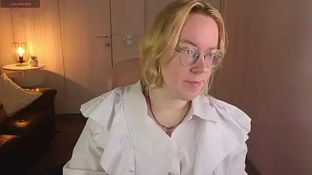 Amanda Butlerr online show from 07-04-26, 01:48