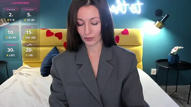 Joan Nelson online show from 03-05-26, 08:33