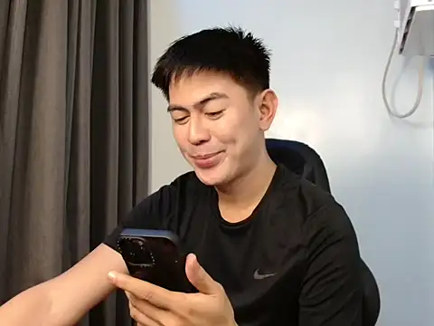 Homry Asian8 online show from 10-25-25, 12:17