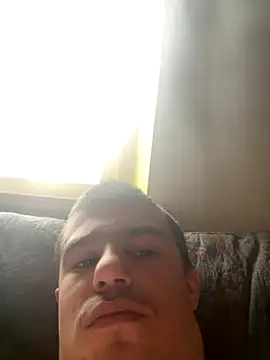 Snapshot of pussyhunter323557 chatting on 10-27-25, 01:45 pussyhunter323557 online show from 10-27-25, 01:45