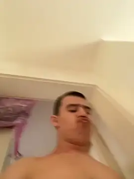 Snapshot of pussyhunter323557 chatting on 10-11-25, 11:33 pussyhunter323557 online show from 10-11-25, 11:33