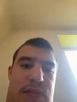 Snapshot of pussyhunter323557 chatting on 10-26-25, 09:42 pussyhunter323557 online show from 10-26-25, 09:42