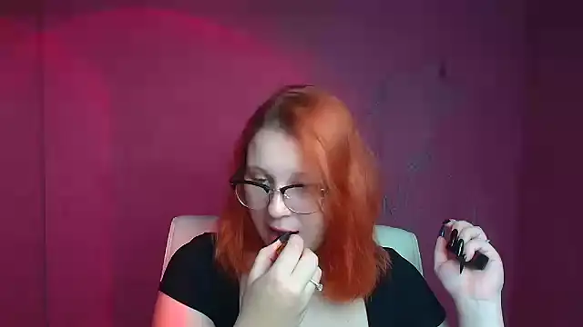 Snapshot of ScarletVixen_ chatting on 09-11-25, 07:47 ScarletVixen online show from 09-11-25, 07:47