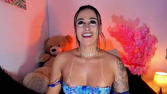 SagiraBelle online show from 07-08-26, 05:46