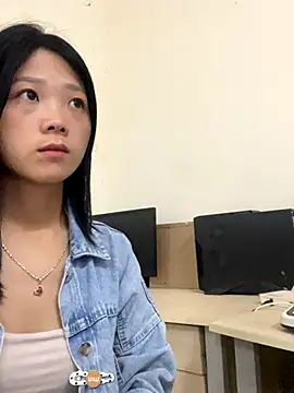 thaoyeuuu online show from 09-30-25, 08:31