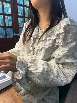 bunny b4nny online show from 11-25-25, 09:20