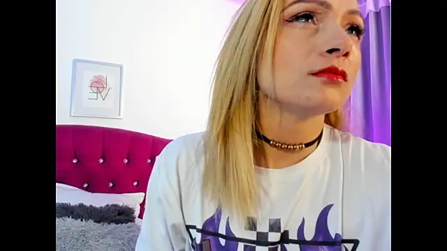 scarlett blake11 online show from 09-18-25, 04:59
