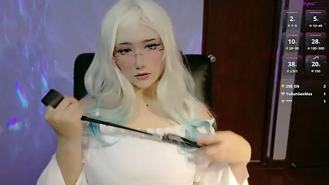 Snapshot of Livelle69 chatting on 11-09-25, 03:10 Livelle69 online show from 11-09-25, 03:10