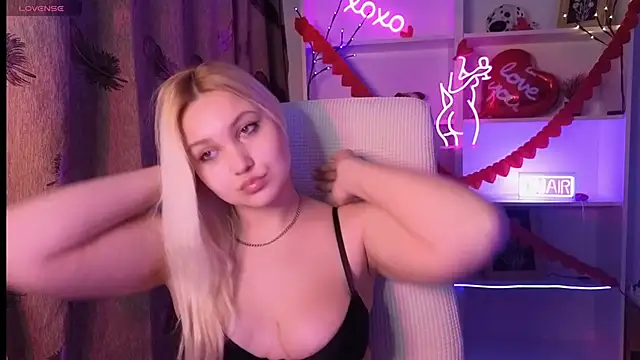 Snapshot of adrelaxina chatting on 02-15-26, 03:29 adrelaxina online show from 02-15-26, 03:29