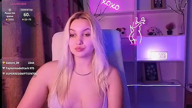 Snapshot of adrelaxina chatting on 02-09-26, 10:52 adrelaxina online show from 02-09-26, 10:52