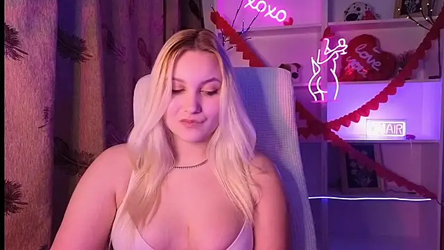 Snapshot of adrelaxina chatting on 02-16-26, 08:07 adrelaxina online show from 02-16-26, 08:07