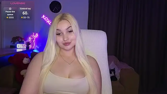 Snapshot of adrelaxina chatting on 05-15-26, 09:35 adrelaxina online show from 05-15-26, 09:35