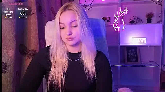 Snapshot of adrelaxina chatting on 02-05-26, 11:55 adrelaxina online show from 02-05-26, 11:55